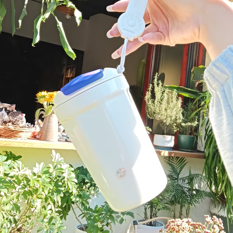 Blazze Auto Stirring Coffee Bottle